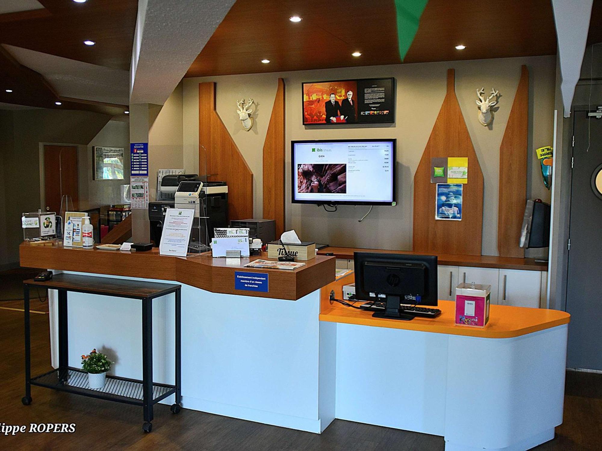 Ibis Styles Gien Hotel Eksteriør billede